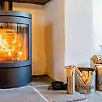 5 Bed In Broughton-in-furness 93178 *