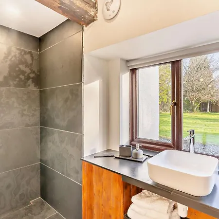 5 Bed In Broughton-in-furness 93178 布劳顿弗内斯