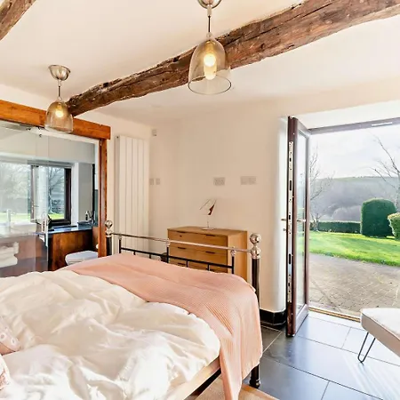 בית נופש 5 Bed In Broughton-in-furness Oc-93178 *