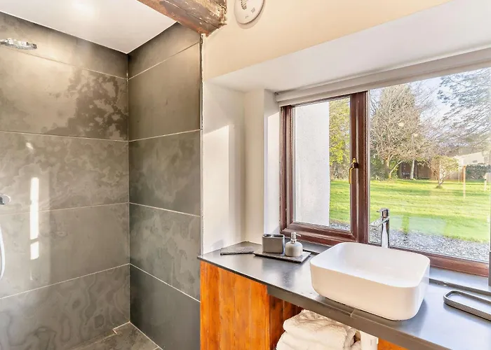 5 Bed In Broughton-in-furness 93178